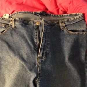 Can’t fit never worn